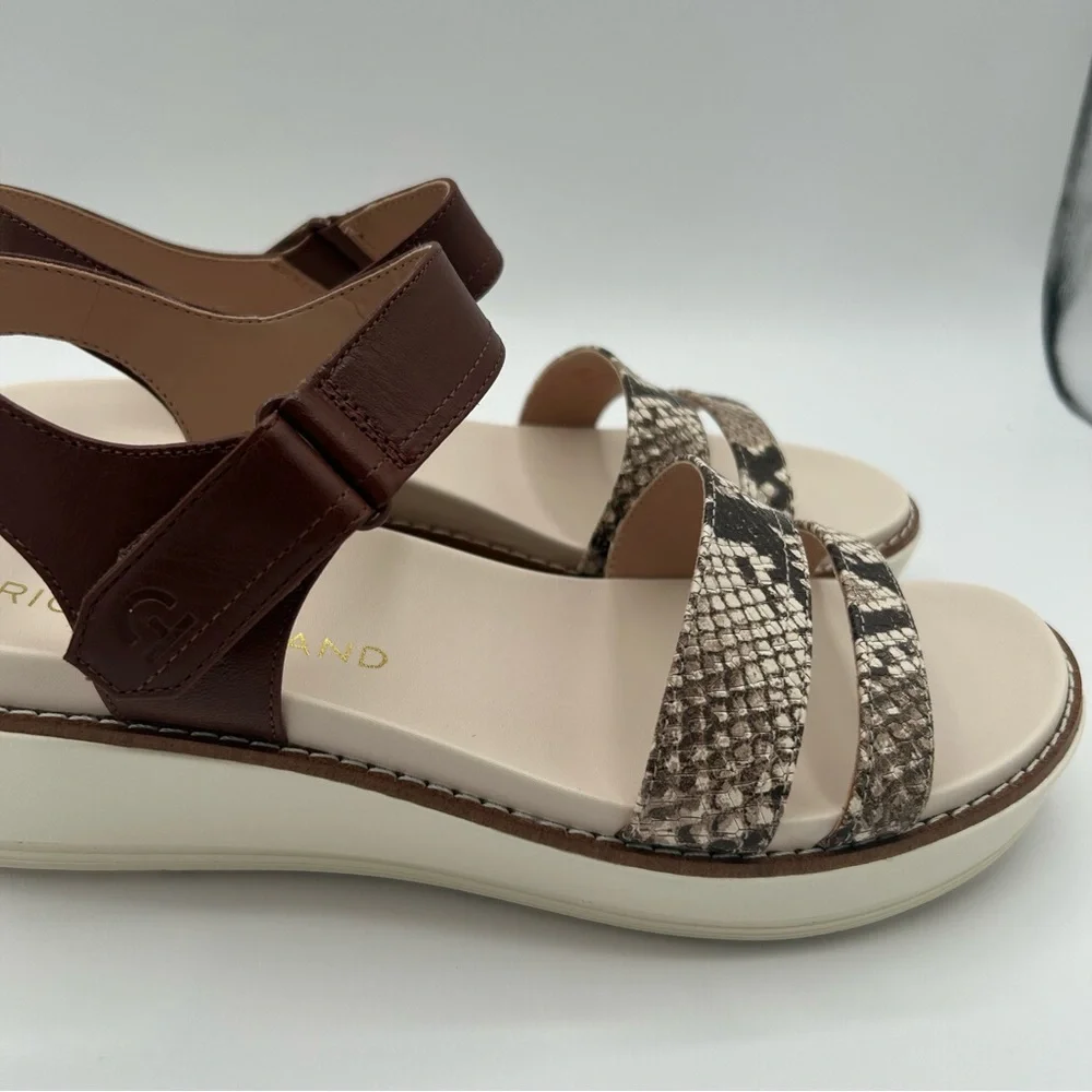 New Cole Haan OG Peyton Flatform Pecan Leather Sandal Snake Print (Size 10B)
